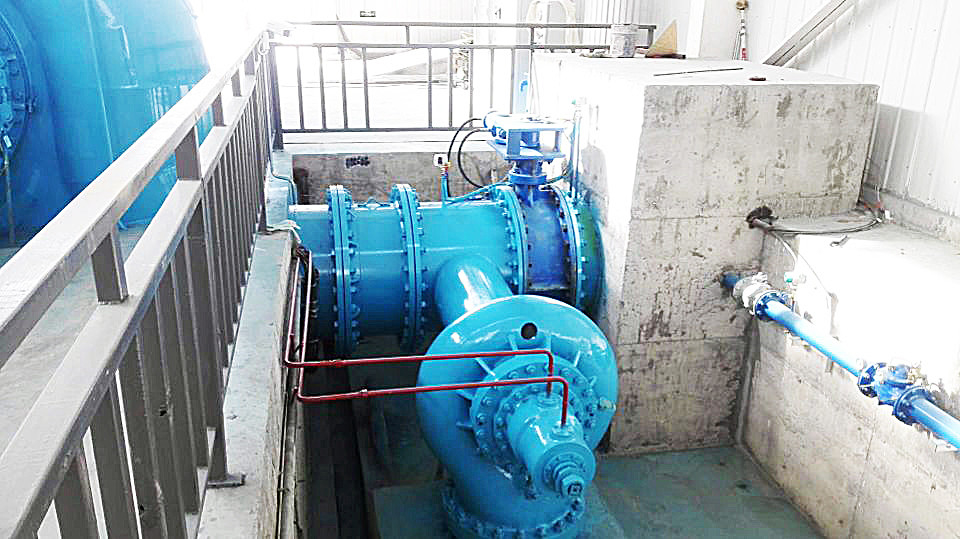 Générateur automatique de turbine Francis en acier inoxydable 400V 800V 6,3kV 10kV verticale ou horizontale