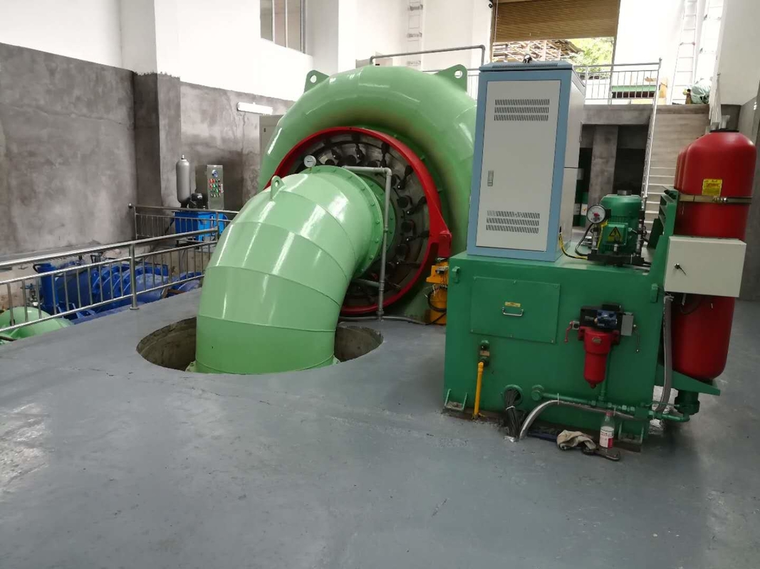 Générateur de turbine à eau verticale sans balai 200kw-20mw Puissance de sortie Installation intérieure/extérieure 50Hz/60Hz