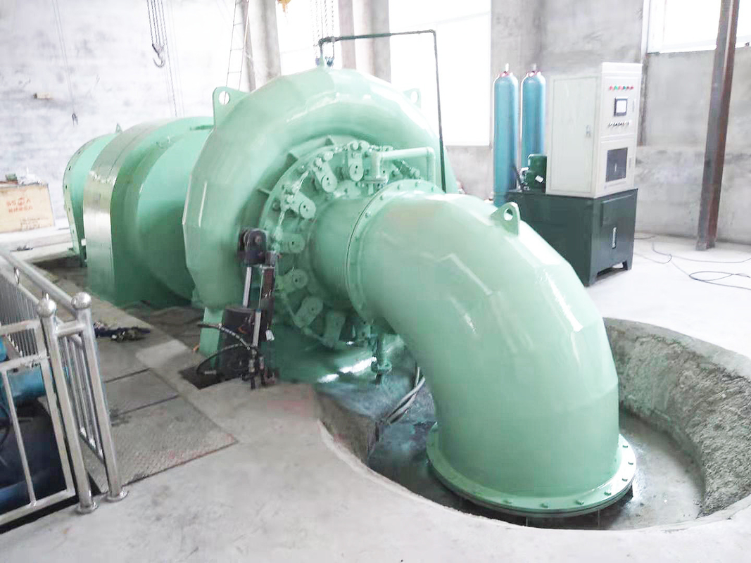 Générateur de turbine hydraulique sur mesure pour 200kw-20mw Capacité 450-1000rpm 5m-500m tête d'eau