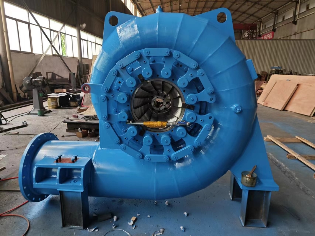 Générateur de turbine en acier inoxydable Francis pour la tête d'eau 5m-500m Avec une haute qualité