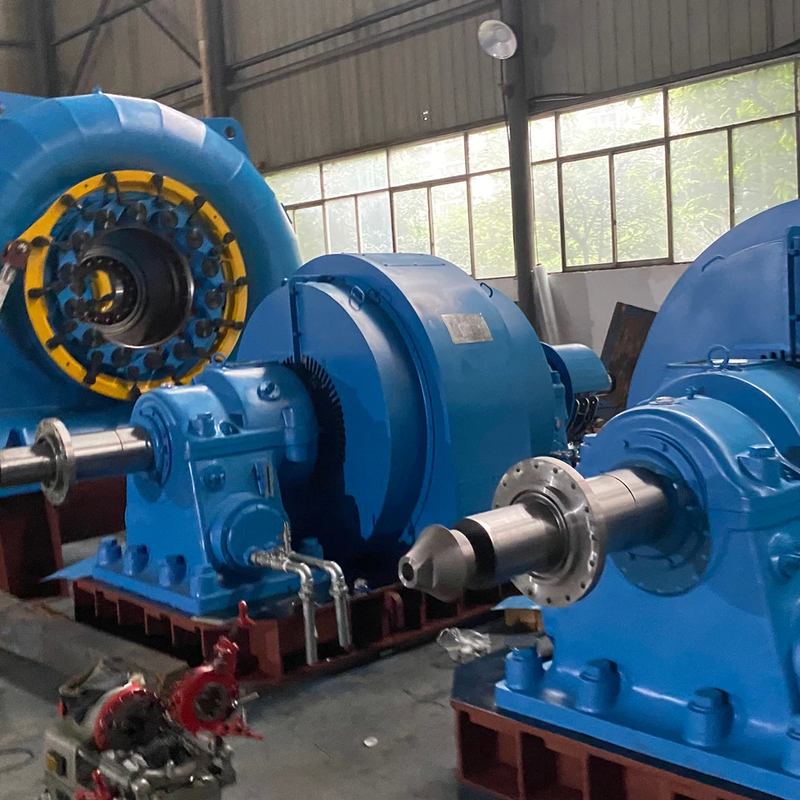 Générateur automatique / manuel de turbine à eau à tension nominale de 450 à 1000 tr / min