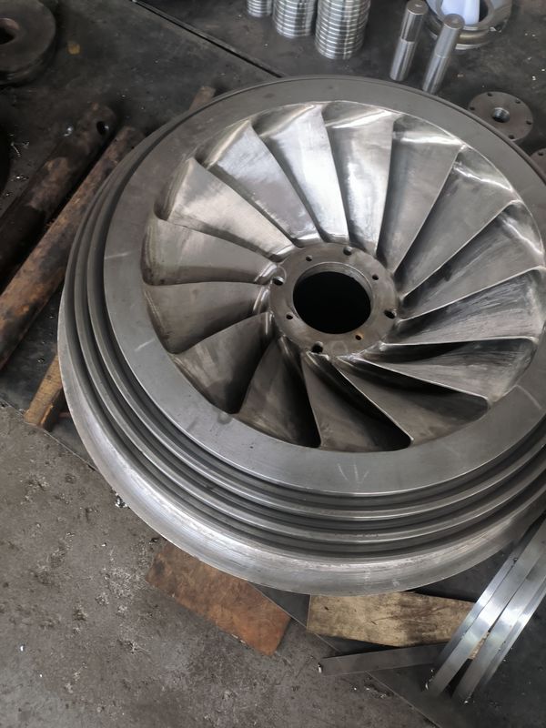 Diamètre d'entrée personnalisé de 1 à 5 mètres Corridor de turbine hydraulique avec vitesse de rotor nominale de 100 tr/min 200 tr/min 300 tr/min 500 tr/min 1000 tr/min
