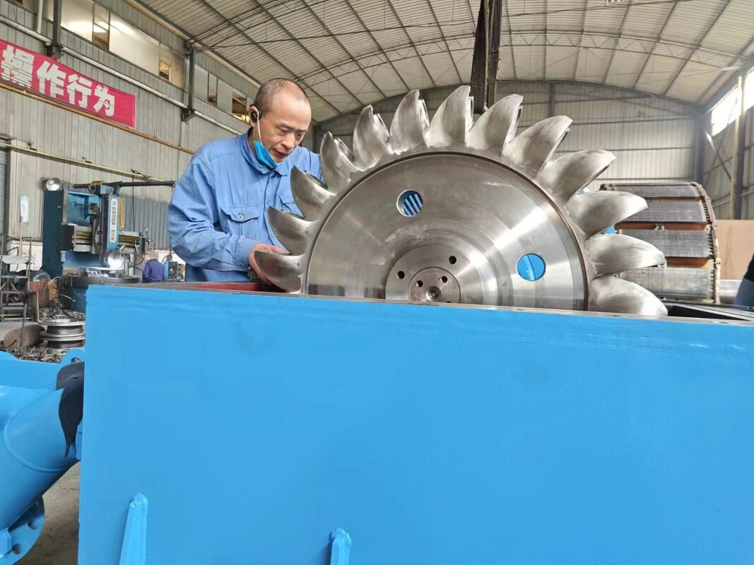 Résistant à l'hydroélectricité certifié ISO 9001 avec 3 à 10 configurations de lames pour un rendement de 92% dans la production d'énergie hydraulique