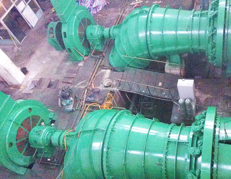 Puissance nominale Générateur à turbine à eau de 20 MW adapté à divers environnements et conditions de production d'hydroélectricité