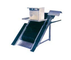 Machine de nettoyage de grille à déchets industriels avec contrôle automatique ou manuel, dimensions personnalisables pour un fonctionnement écologique