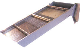 Machine de nettoyage industriel compatible avec des largeurs de rack de 0,5 à 3 mètres et composants en acier haute résistance résistants à la corrosion pour un contrôle automatique ou manuel