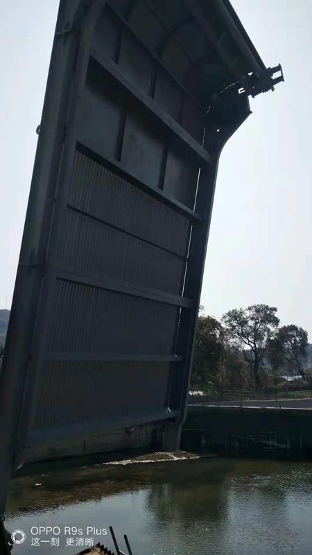 4.5 à 16 mm d'épaisseur, machine à nettoyer les poubelles avec dimensions personnalisables et fonctionnement écologique