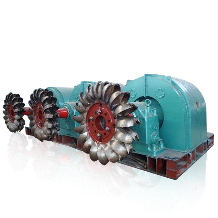 Générateur de turbine Pelton à haute tête de 100 m à 2000 m Voltage nominal 6-10 kV Conçu sur mesure pour la production d'énergie hydroélectrique