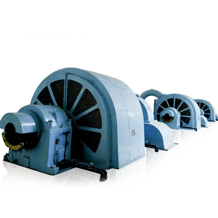 Générateur de turbine Pelton à haute tête de 100 m à 2000 m Voltage nominal 6-10 kV Conçu sur mesure pour la production d'énergie hydroélectrique