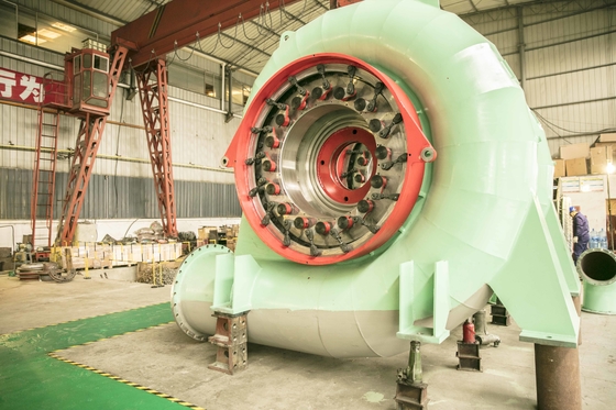 Turbine à eau personnalisable 200kw-20mw Puissance de sortie 300-3000rpm Plage de vitesse