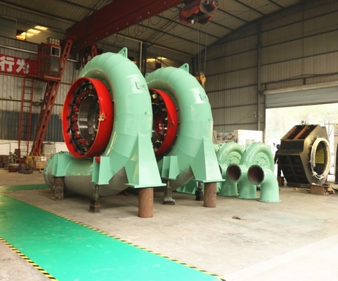 Générateur de turbine à eau refroidi à l'air personnalisé avec coureur en acier inoxydable de 450 à 1000 tr / min