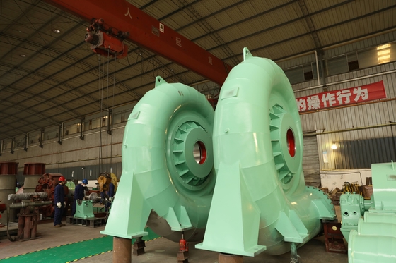 Générateur de turbine à eau sans balai à vitesse 50 Hz/60 Hz 220V-690V Installation verticale/horizontale