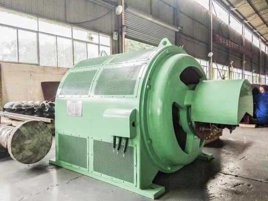 Générateur de turbine hydraulique en acier 200 kW-20 MW pour une fréquence de 50 Hz/60 Hz