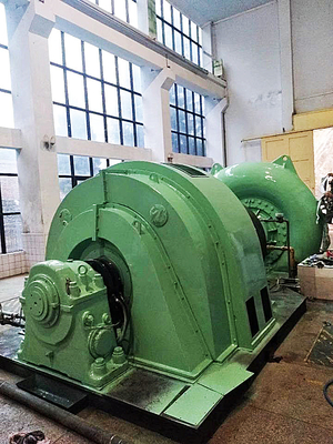 Capacité Générateur hydraulique 200kw-20mw Tête d'eau 5m-500m RPM 450-1000rpm