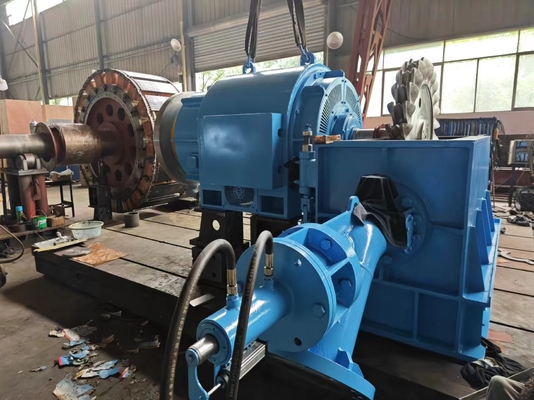 Générateur de turbine hydraulique de 500 kW à 10 MW fonctionne à 450-1000 tr / min pour différentes hauteurs de tête d'eau